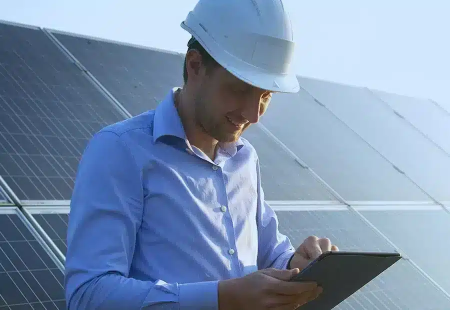 How to get more reviews and referrals for your solar business